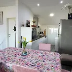 Apartment D & N
