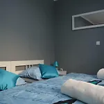 Apartment D & N *