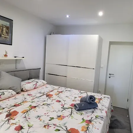 D & N Apartment *