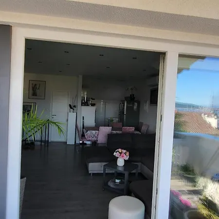 Appartamento D & N Kaštela