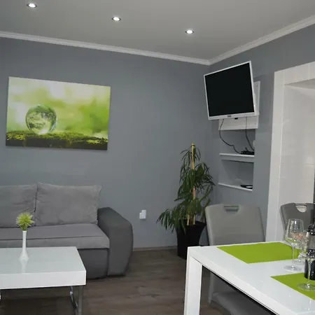 D & N Apartmán Kaštela