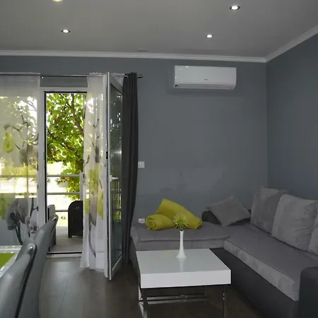 D & N Apartamento Kaštela