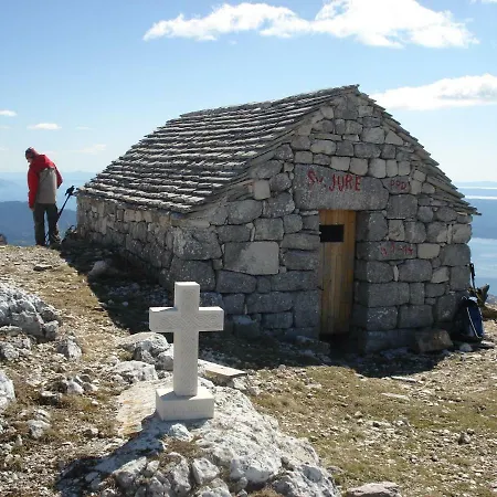 Appartamento D & N Kaštela